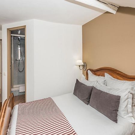 Chambres D'Hotes La Closerie Des Trois Marottes Melun Luaran gambar