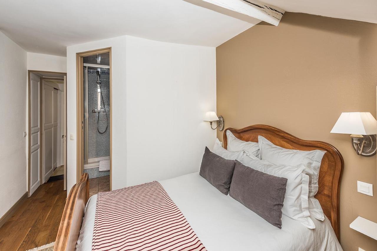 Chambres D'Hotes La Closerie Des Trois Marottes Melun Luaran gambar
