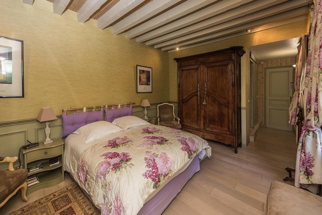 Chambres D'Hotes La Closerie Des Trois Marottes Melun Luaran gambar